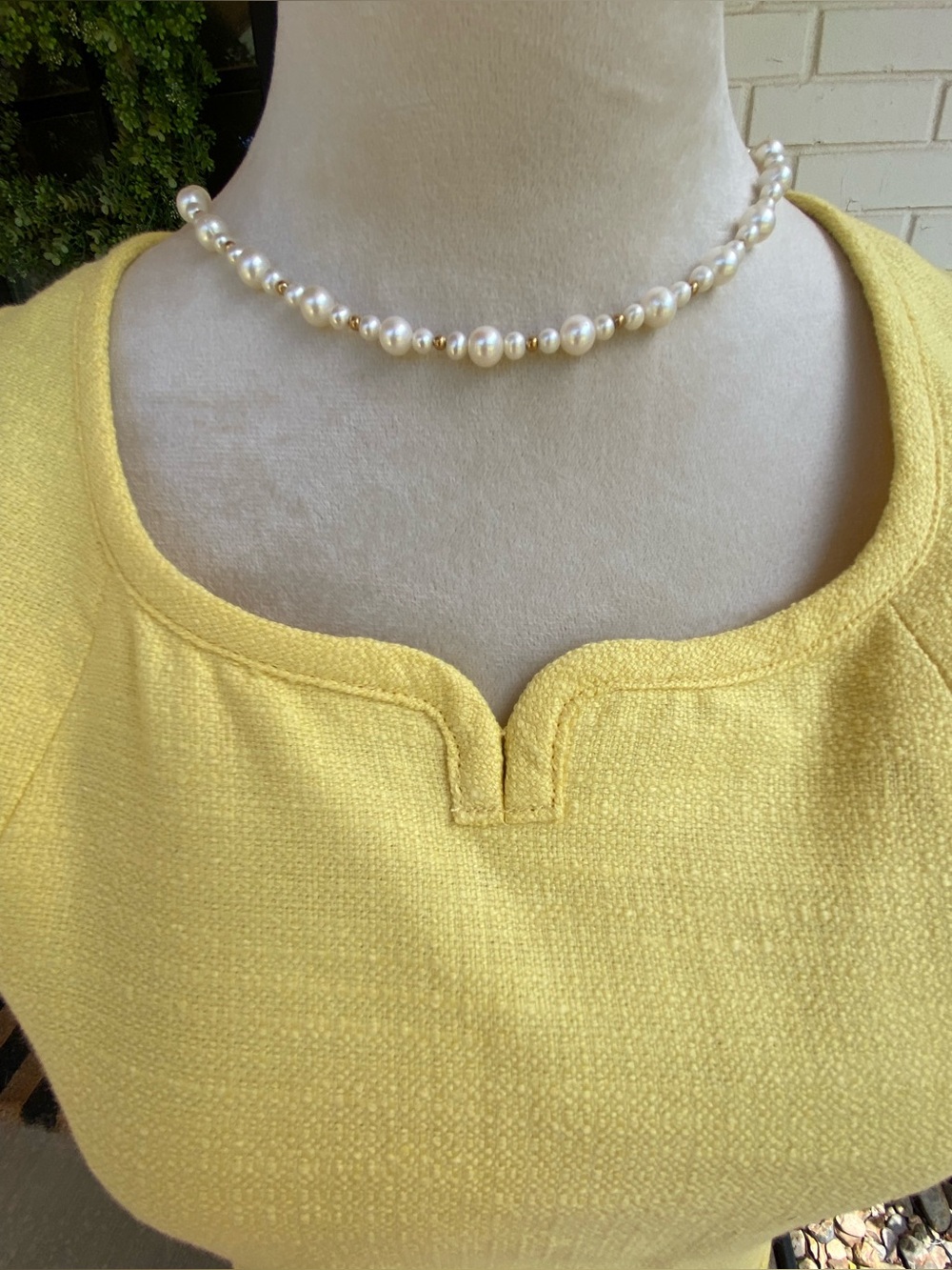 NWT size 12 Talbots Yellow Sleeveless Shift Dress with Patch Pockets and Bows - Picture 2 of 14